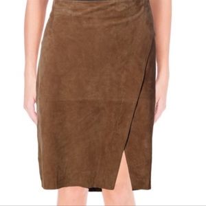✨NWOT $598 RALPH LAUREN Suede Leather Skirt. Brand new! Buttery soft! ✨SIZE 12